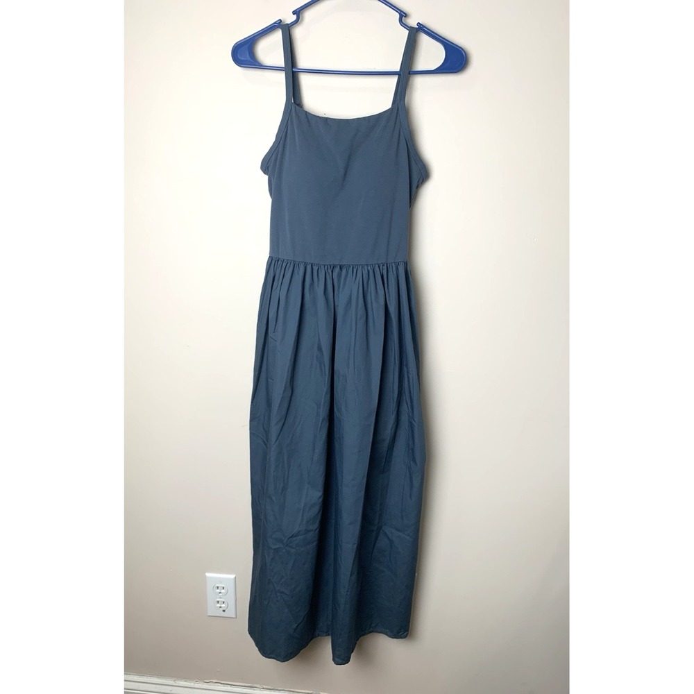 Uniqlo AIRism Bra Top Sun Dress Womens XS Gray Camisole Pockets Poplin